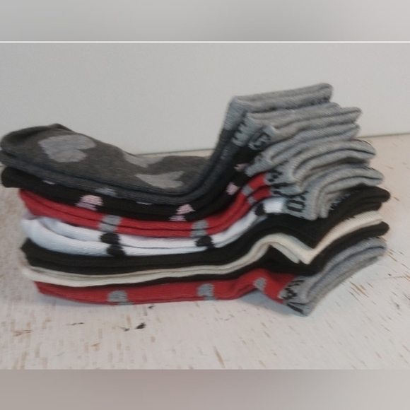 Rae Dunn Ankle Socks 8 Pairs Included Fun Summer Athleisure Boho Streetwear Boho - Picture 9 of 10